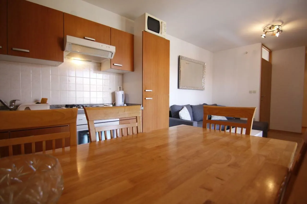 Apartment Ema Zadar Kroatië